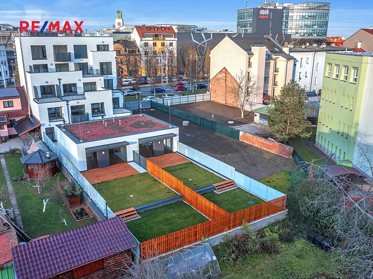 Prodej bytu 2+kk 203 m² - foto 3