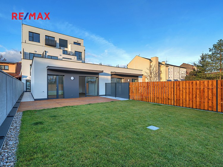 Prodej bytu 2+kk 203 m² - foto 2