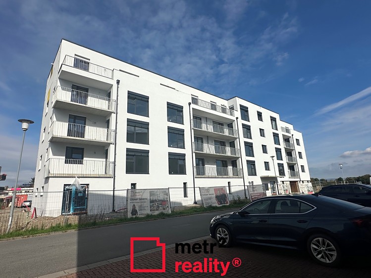 Prodej bytu 3+kk 79 m² - foto 2