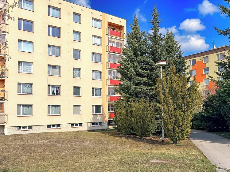 Prodej bytu 3+1 70 m² - foto 1
