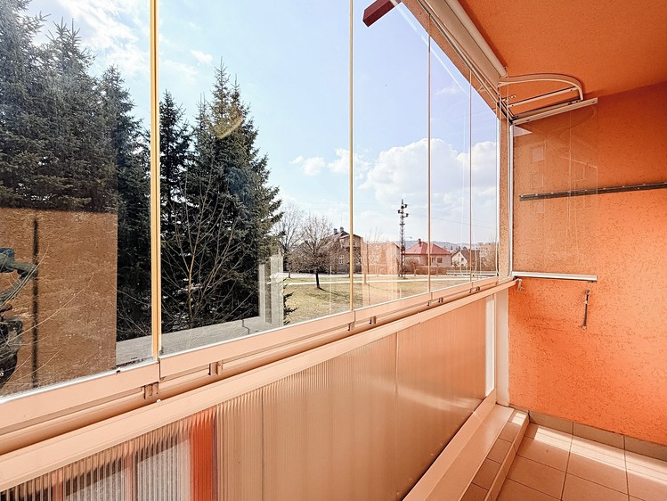 Prodej bytu 3+1 70 m² - foto 3