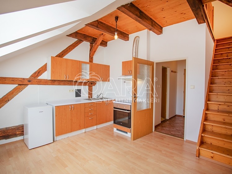 Prodej bytu 2+kk 41 m² (Mezonet) - foto 1