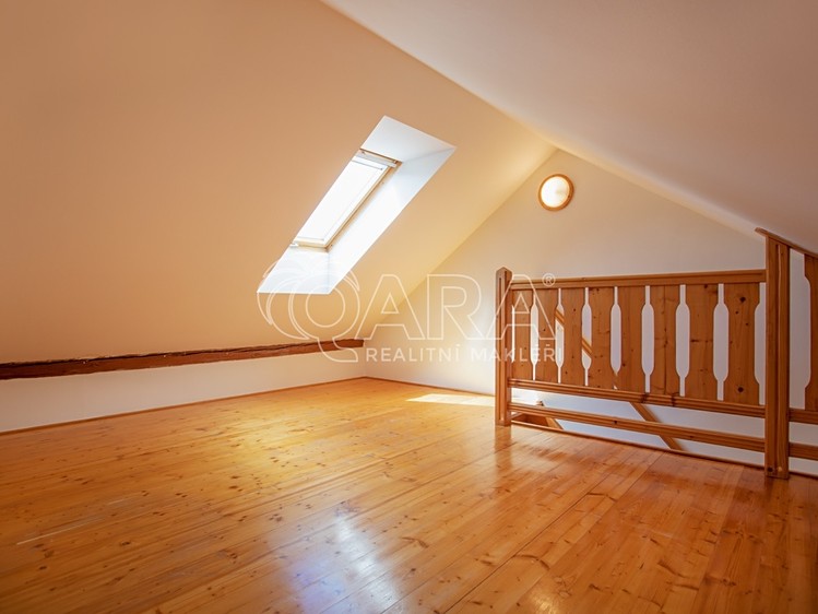 Prodej bytu 2+kk 41 m² (Mezonet) - foto 5