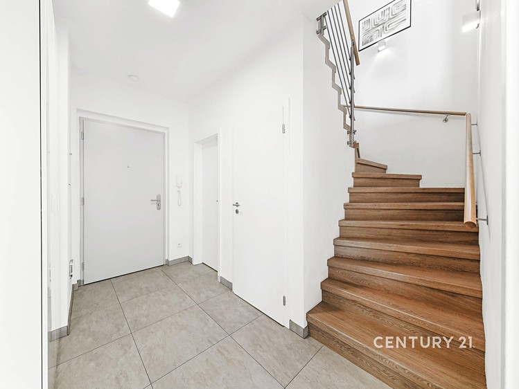 Prodej bytu 4+kk 117 m² (Mezonet) - foto 8