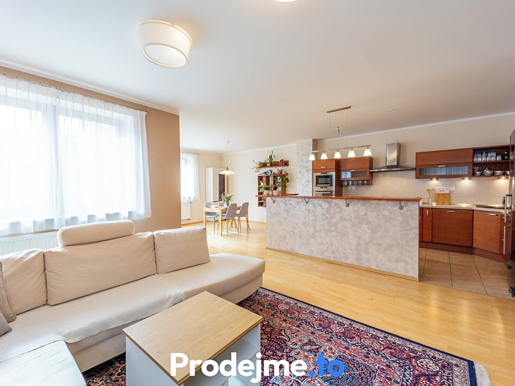 Prodej bytu 4+kk 119 m² (Jednopodlažní) - foto 1