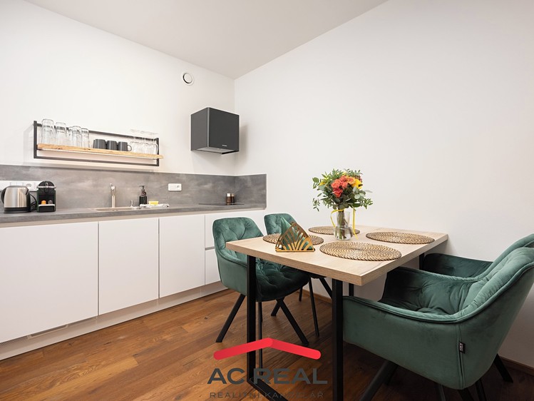 Prodej bytu 2+kk 49 m² - foto 1