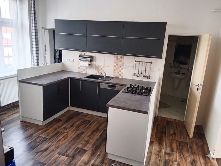 Prodej bytu 3+1 97 m² (Jednopodlažní) - foto 7