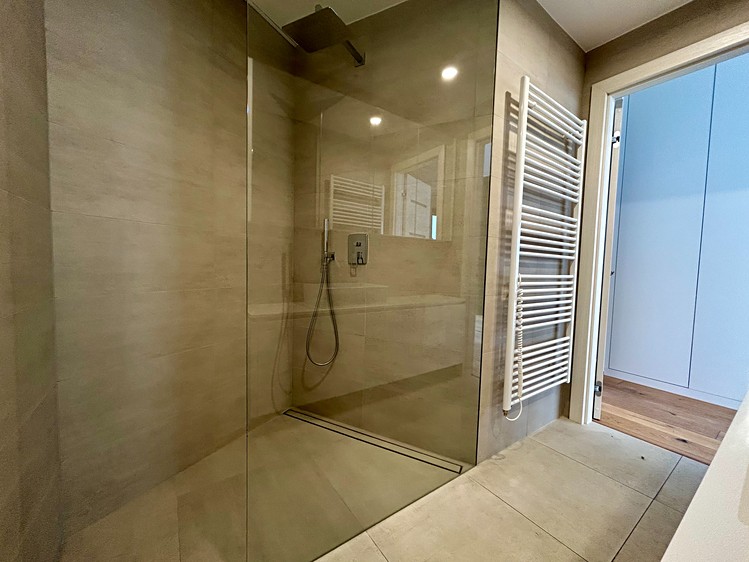 Prodej bytu 3+kk 99 m² (Jednopodlažní) - foto 2
