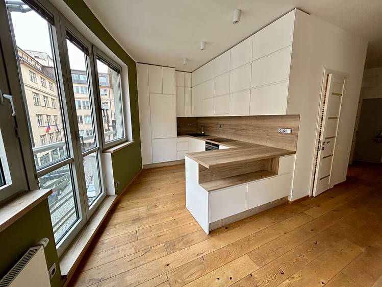 Prodej bytu 3+kk 99 m² (Jednopodlažní) - foto 3