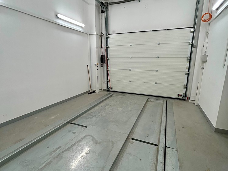 Prodej bytu 3+kk 99 m² (Jednopodlažní) - foto 5