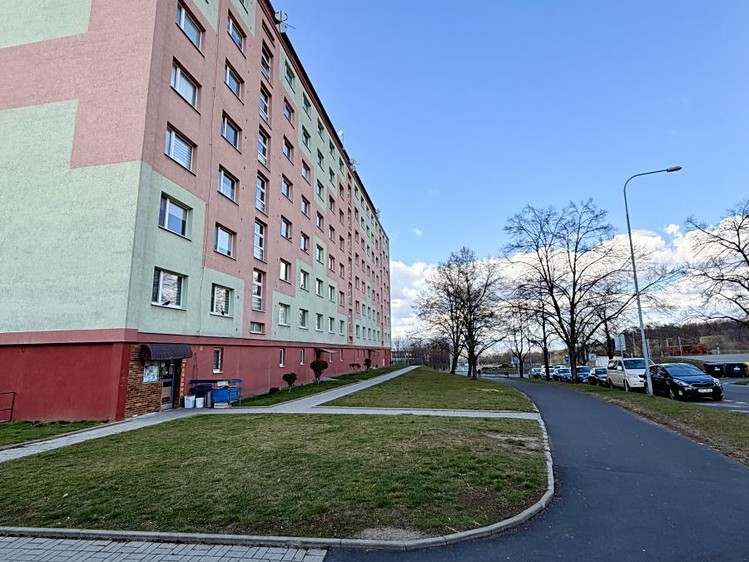 Prodej bytu 2+1 53 m² - foto 2