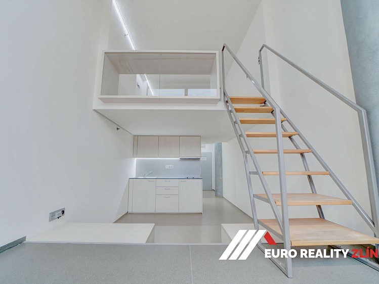 Prodej bytu 1+kk 28 m² (Loft) - foto 6