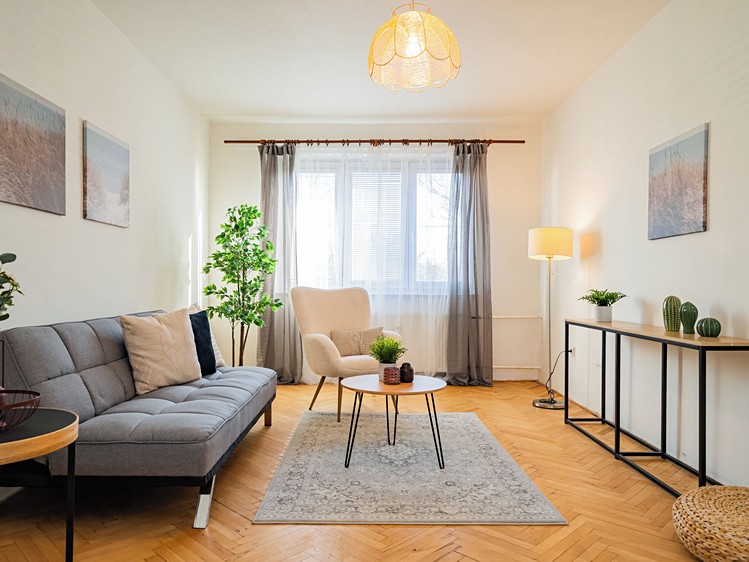 Prodej bytu 2+1 58 m² - foto 1