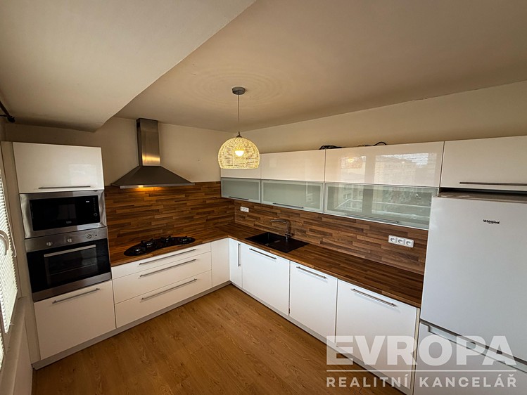 Prodej bytu 3+1 78 m² - foto 6
