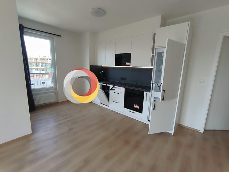 Prodej bytu 2+kk 57 m² (Jednopodlažní) - foto 3
