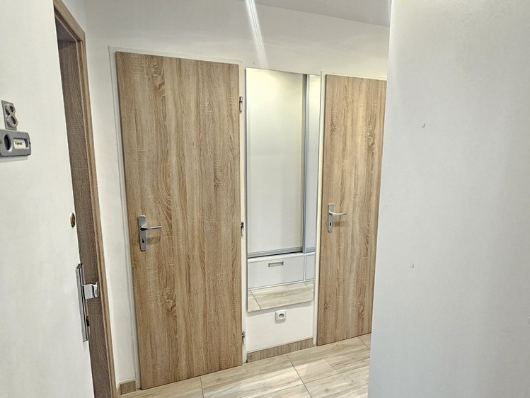 Prodej bytu 2+1 55 m² - foto 3