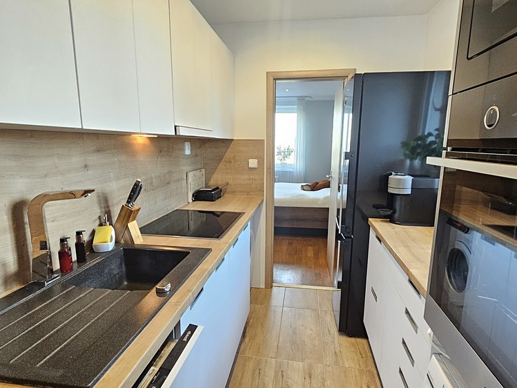 Prodej bytu 2+1 55 m² - foto 8