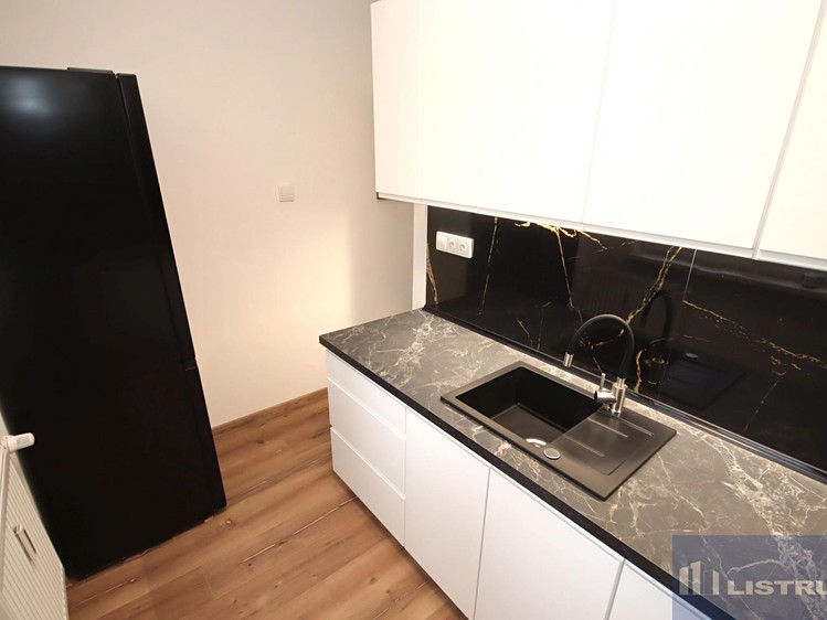 Prodej bytu 2+1 56 m² - foto 4