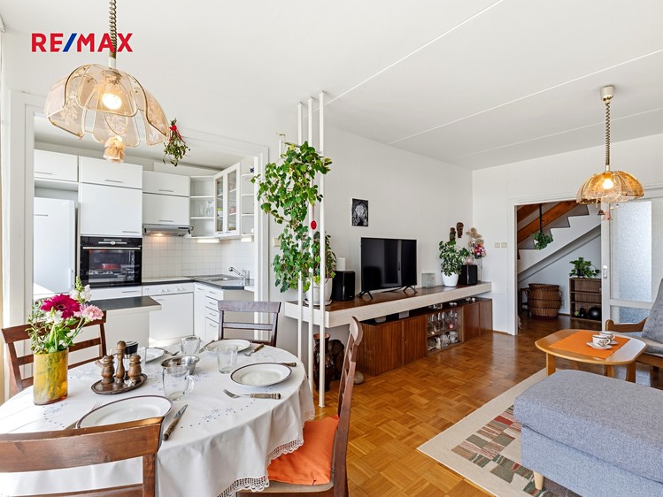 Prodej bytu 4+kk 80 m² (Mezonet) - foto 4