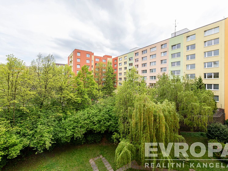 Prodej bytu 3+1 77 m² - foto 1
