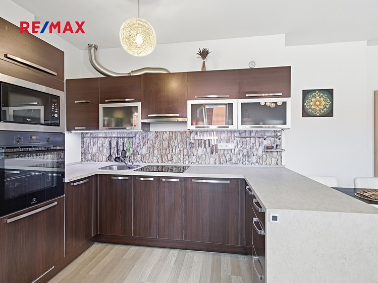 Prodej bytu 2+kk 59 m² (Podkrovní) - foto 5