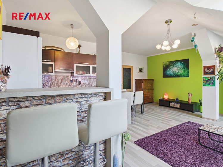 Prodej bytu 2+kk 59 m² (Podkrovní) - foto 8
