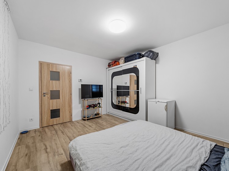 Prodej bytu 3+1 100 m² (Jednopodlažní) - foto 8