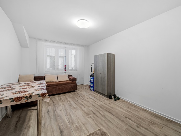 Prodej bytu 3+1 100 m² (Jednopodlažní) - foto 5