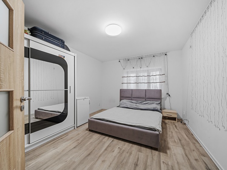 Prodej bytu 3+1 100 m² (Jednopodlažní) - foto 7