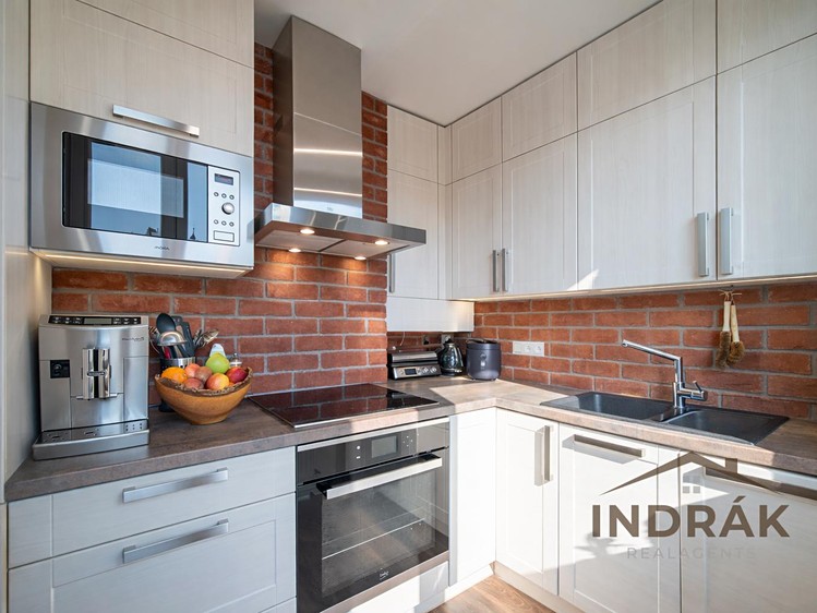 Prodej bytu 3+1 72 m² - foto 4