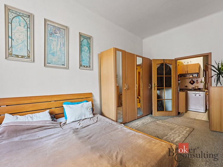 Prodej bytu 3+1 84 m² - foto 1