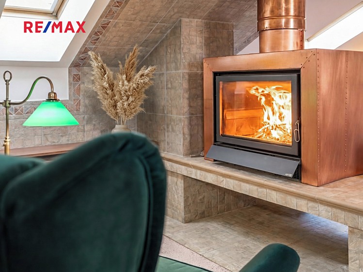 Prodej bytu 3+1 145 m² (Mezonet) - foto 4