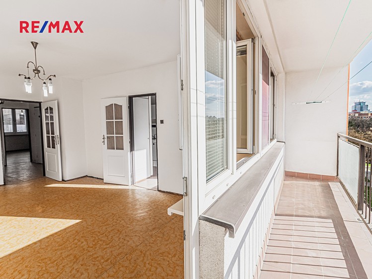 Prodej bytu 3+1 76 m² (Jednopodlažní) - foto 1