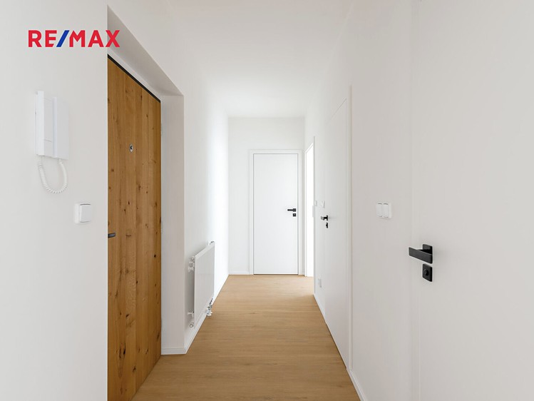 Prodej bytu 2+kk 67 m² - foto 8