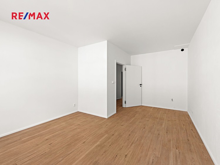 Prodej bytu 2+kk 62 m² - foto 2