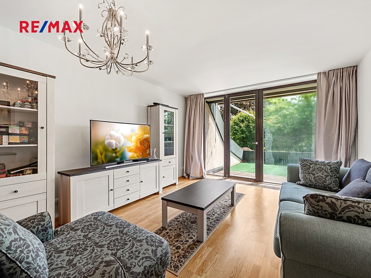 Prodej bytu 2+kk 84 m² (Jednopodlažní) - foto 1