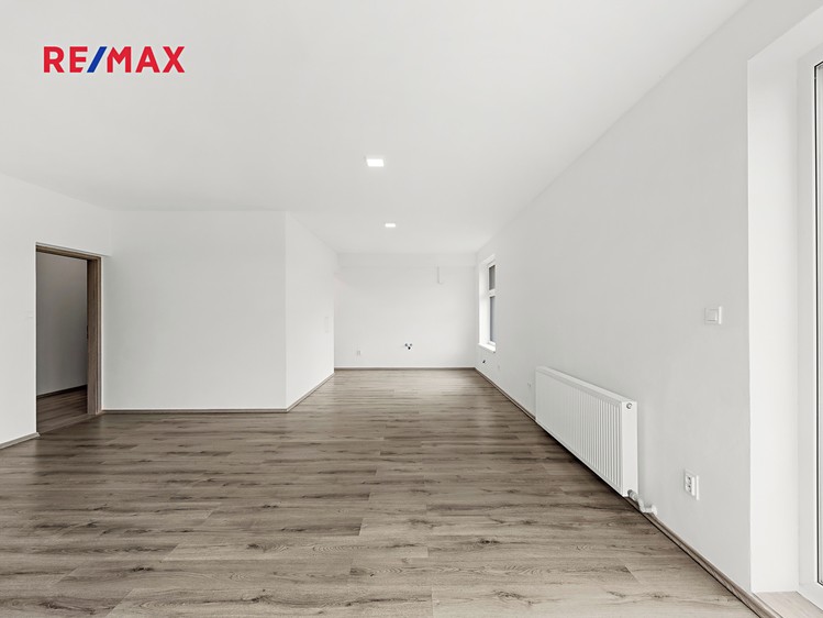 Prodej bytu 4+kk 124 m² (Jednopodlažní) - foto 7