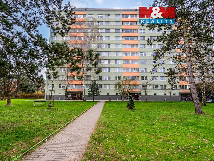 Prodej bytu 1+kk 27 m² - foto 1