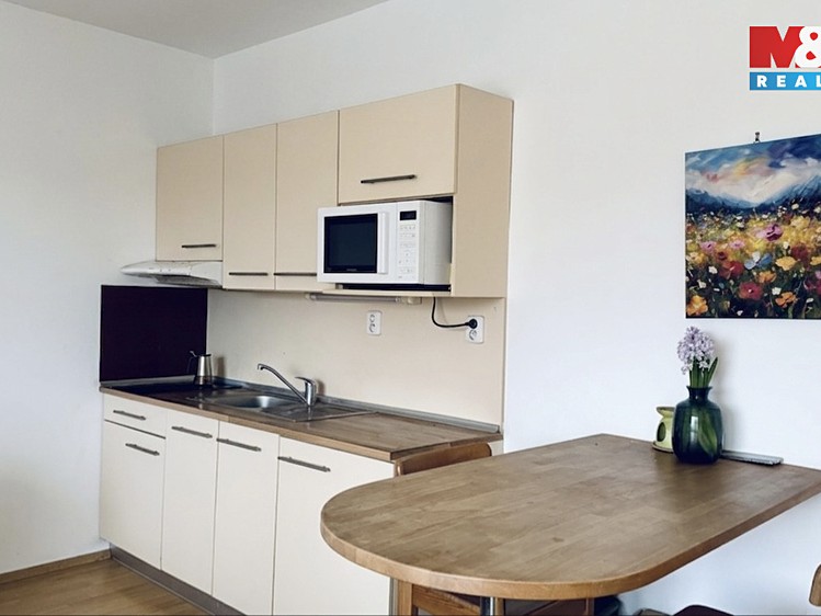 Prodej bytu 1+kk 32 m² - foto 2