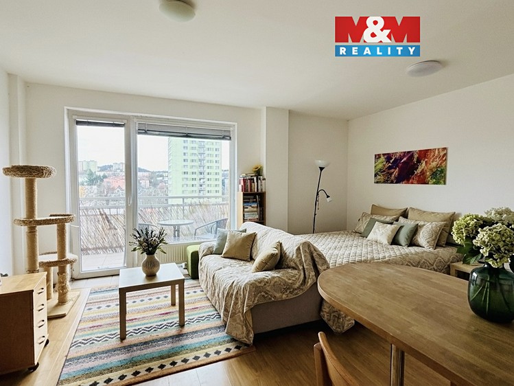 Prodej bytu 1+kk 32 m² - foto 1