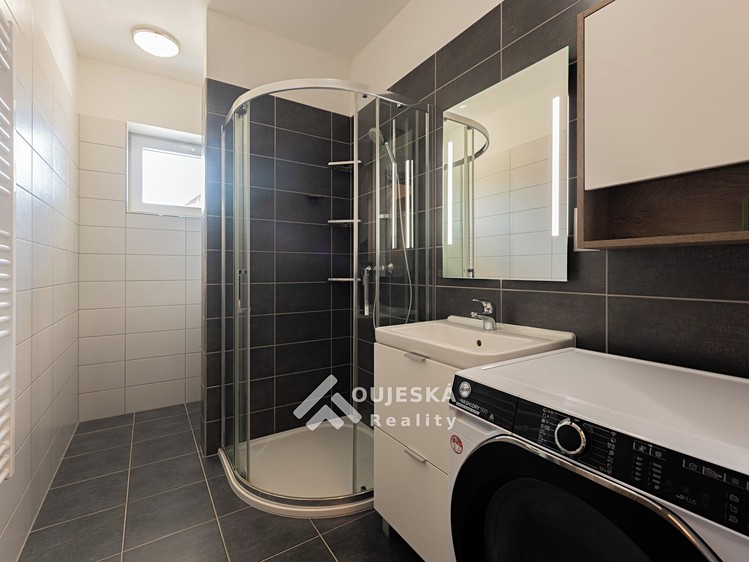 Prodej bytu 3+kk 57 m² (Jednopodlažní) - foto 4