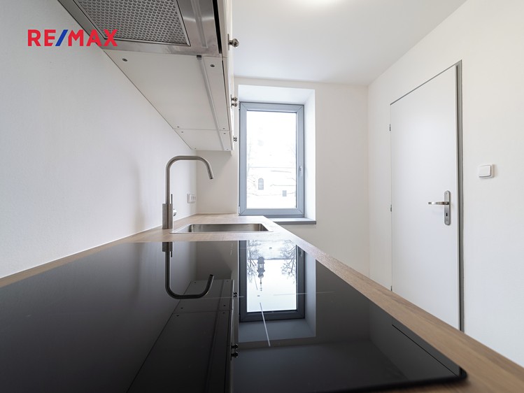 Prodej bytu 2+kk 79 m² (Mezonet) - foto 3