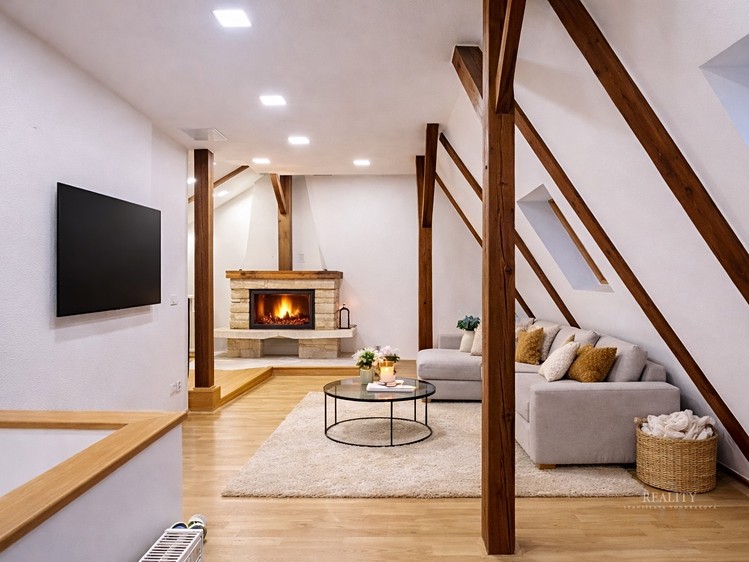 Prodej bytu 4+kk 158 m² (Mezonet) - foto 8