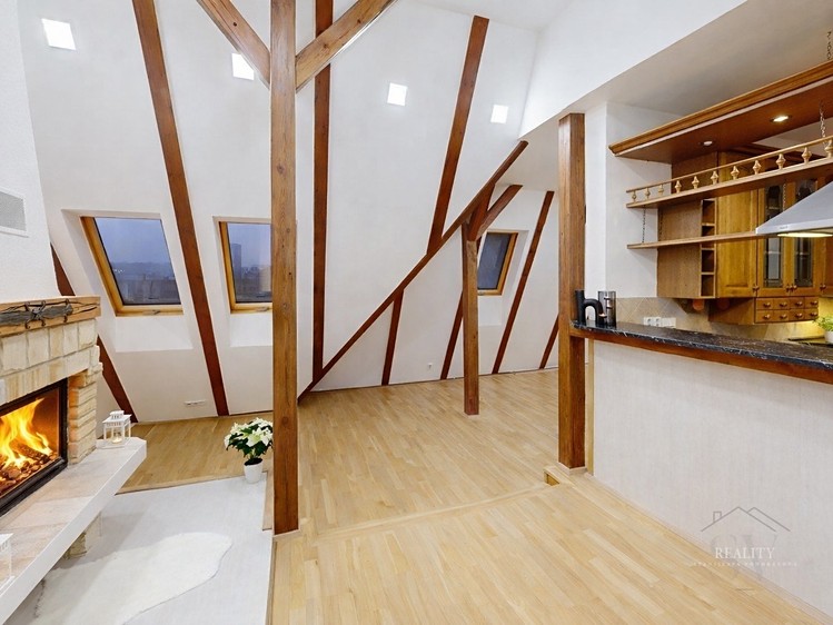 Prodej bytu 4+kk 158 m² (Mezonet) - foto 6