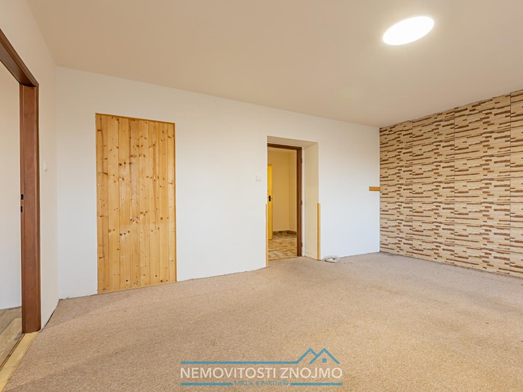 Prodej bytu 3+1 70 m² - foto 4