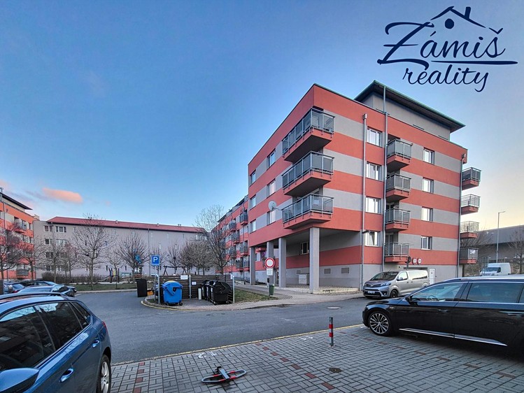 Pronájem bytu 2+kk 48 m² - foto 1