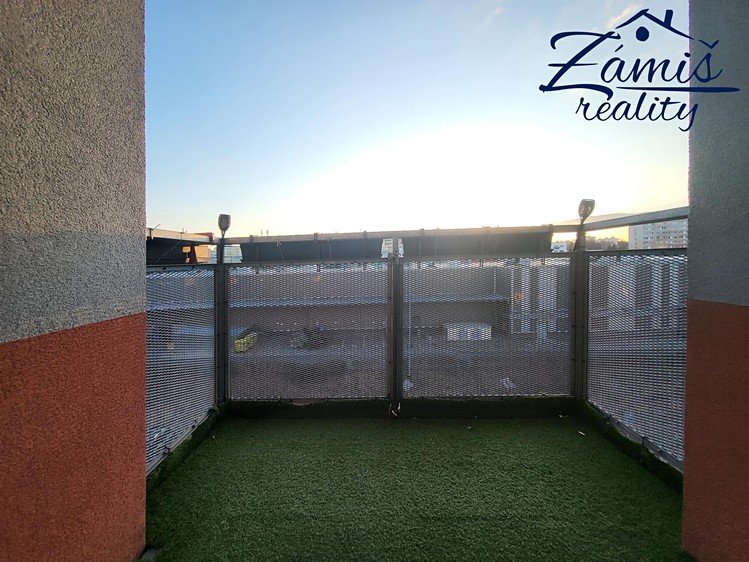 Pronájem bytu 2+kk 48 m² - foto 4