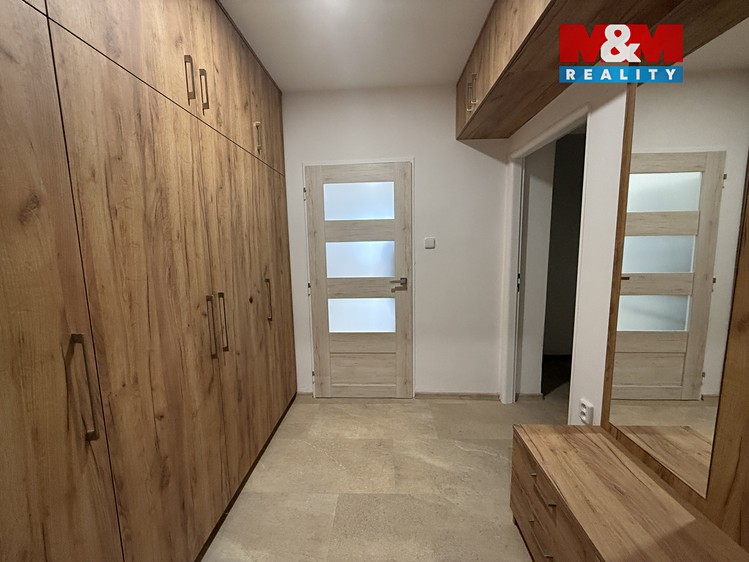 Pronájem bytu 2+1 59 m² - foto 3