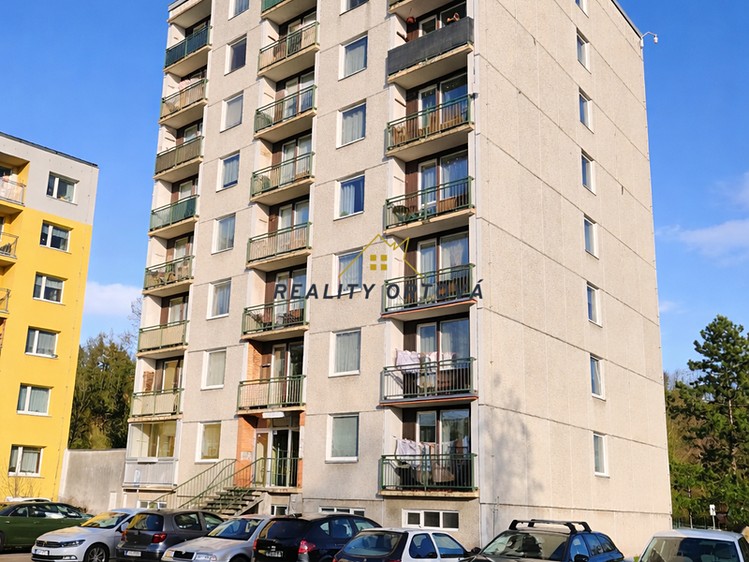 Pronájem bytu 1+kk 30 m² - foto 1