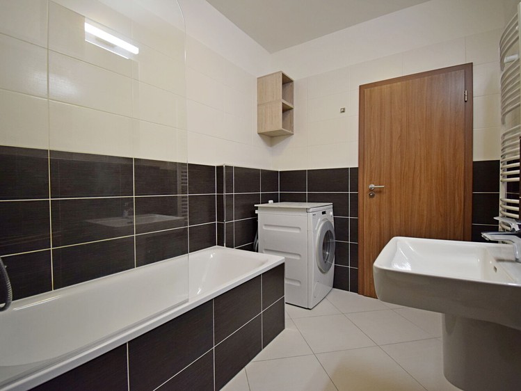 Pronájem bytu 2+kk 52 m² (Jednopodlažní) - foto 8